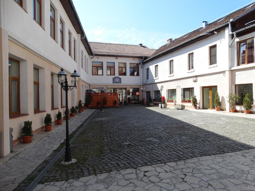 Vicenza Square Hotel Sibiu Exterior foto